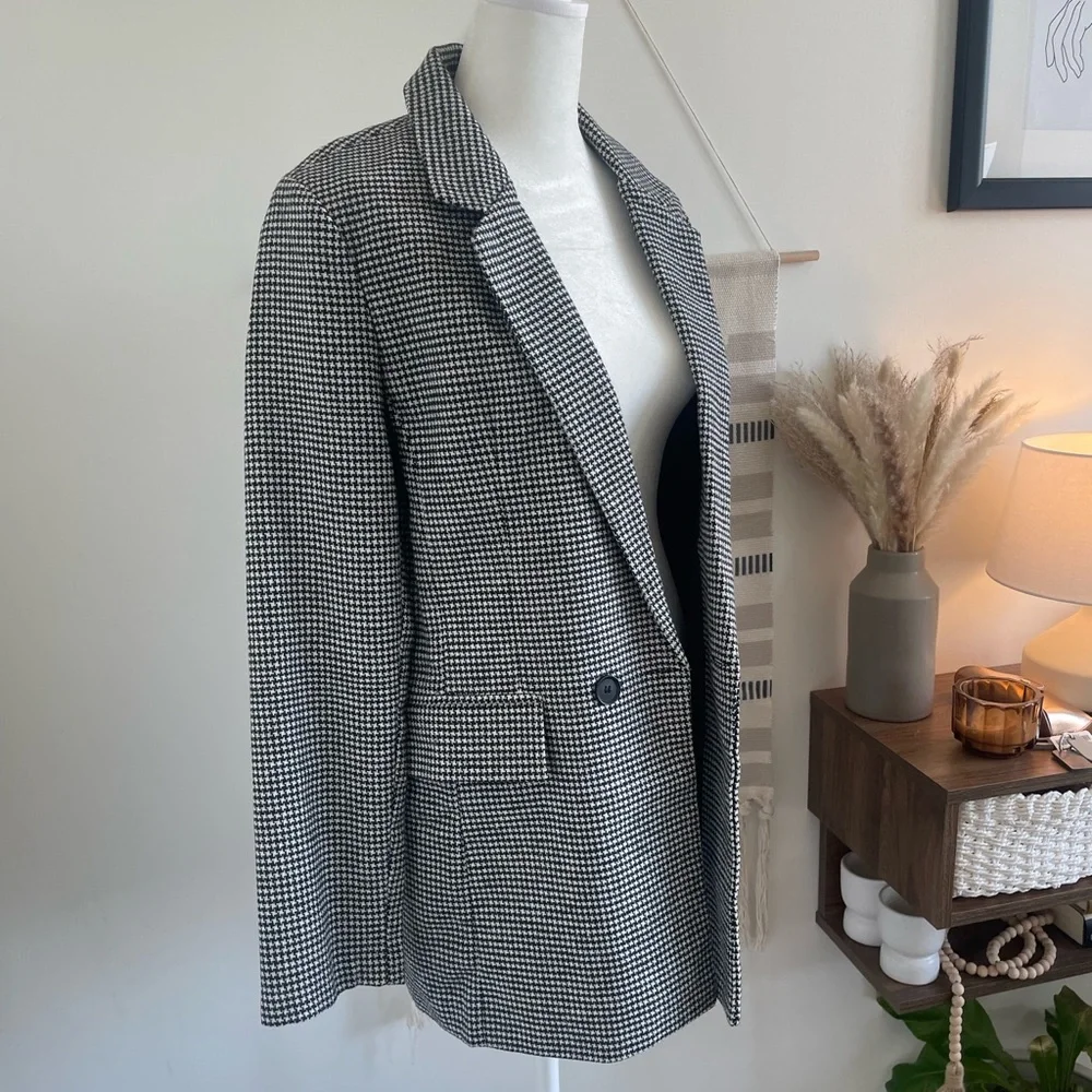 Houndstooth Jacket - Picture 2 of 5